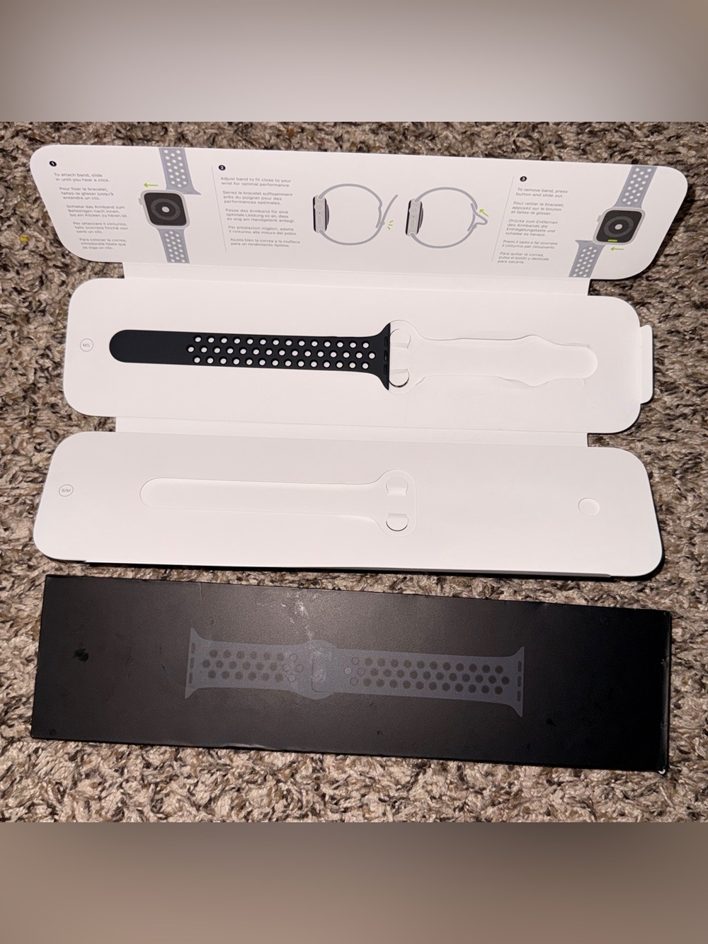 Apple Sport Band with Perforated Black and White Design -44MM